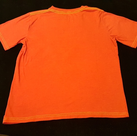 🤑 2/$30 🤑 Star Wars Red Graphic T-shirt - Picture 5 of 7